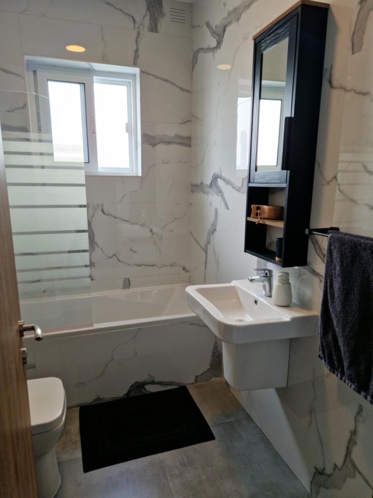 Sea View New Penthouse Terrace & Garage Parking Apartment St. Paul's Bay Bagian luar foto