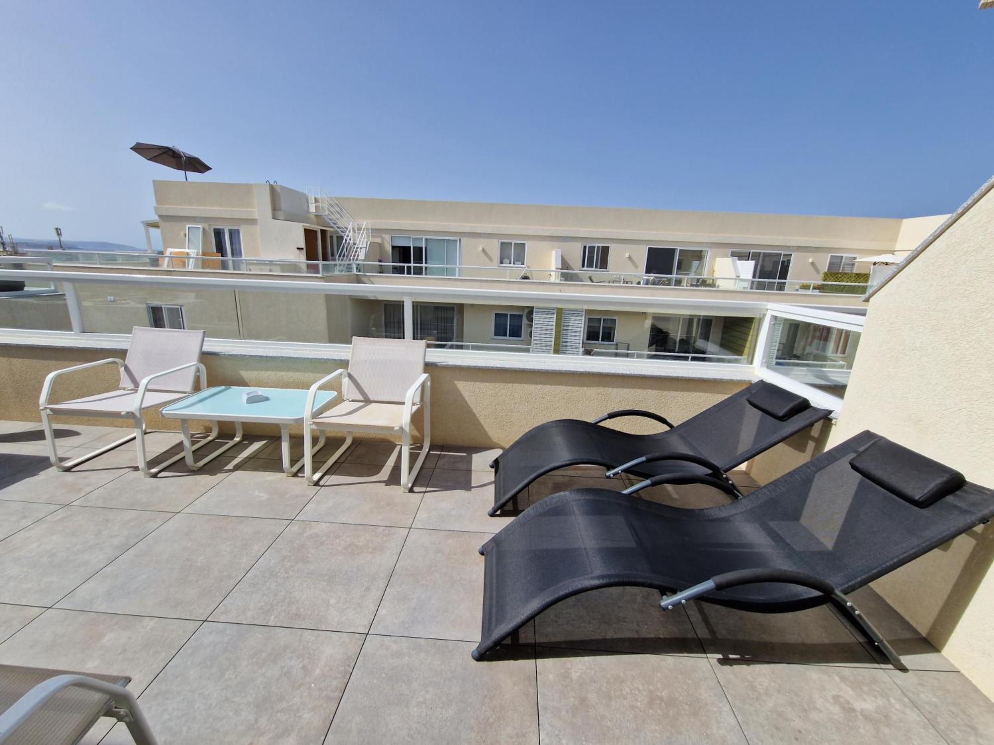 Sea View New Penthouse Terrace & Garage Parking Apartment St. Paul's Bay Bagian luar foto