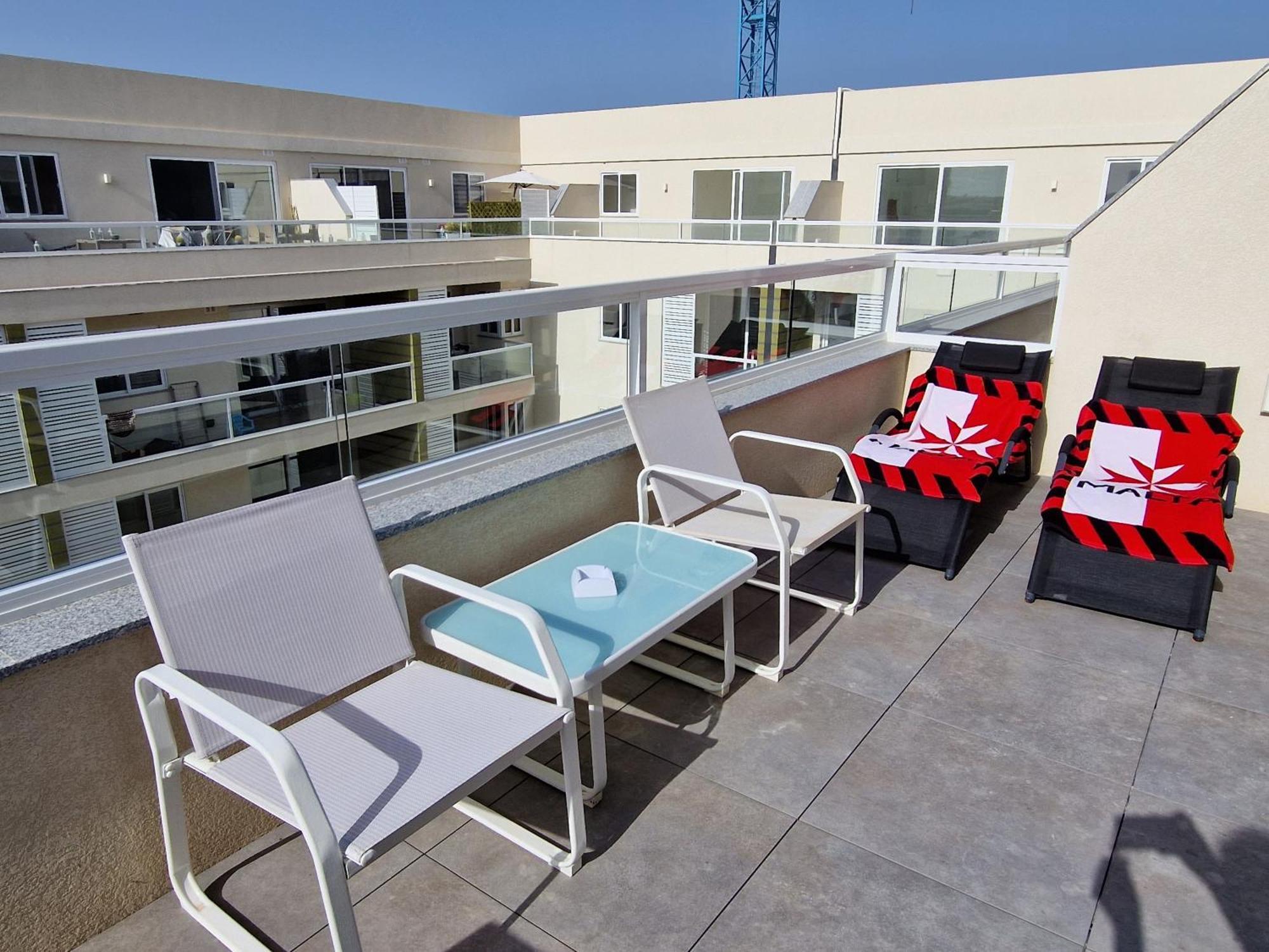 Sea View New Penthouse Terrace & Garage Parking Apartment St. Paul's Bay Bagian luar foto